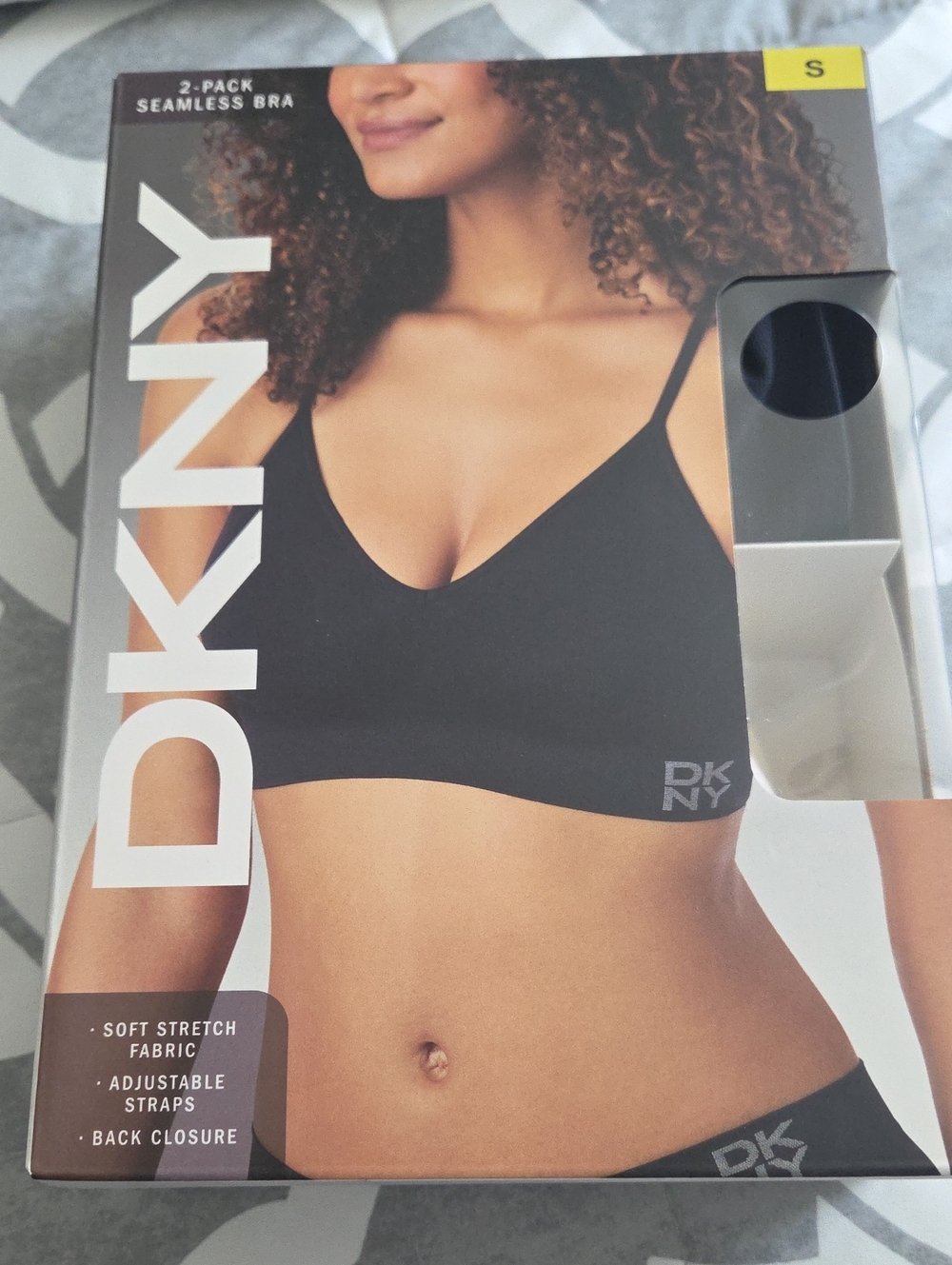 Dkny Black Seamless V‑Neck Bra